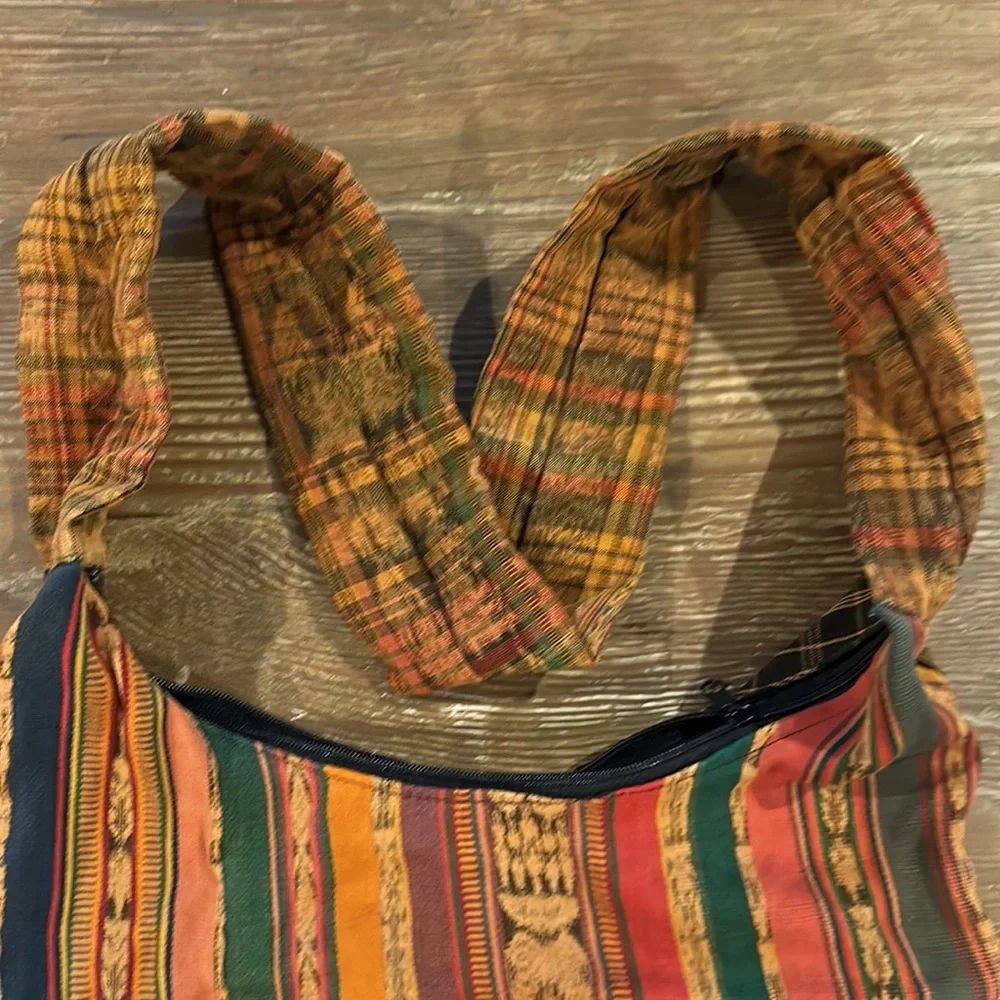 Bohemian embroidered bucket shoulder crossbody bag